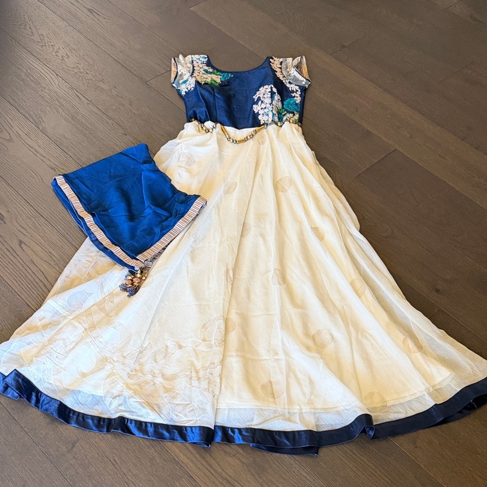 Blue & Cream Floral Bodice Maxi Dress with Matching Dupatta / Indian dress.